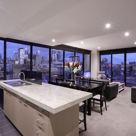 Akom At Docklands Melbourne Bagian luar foto
