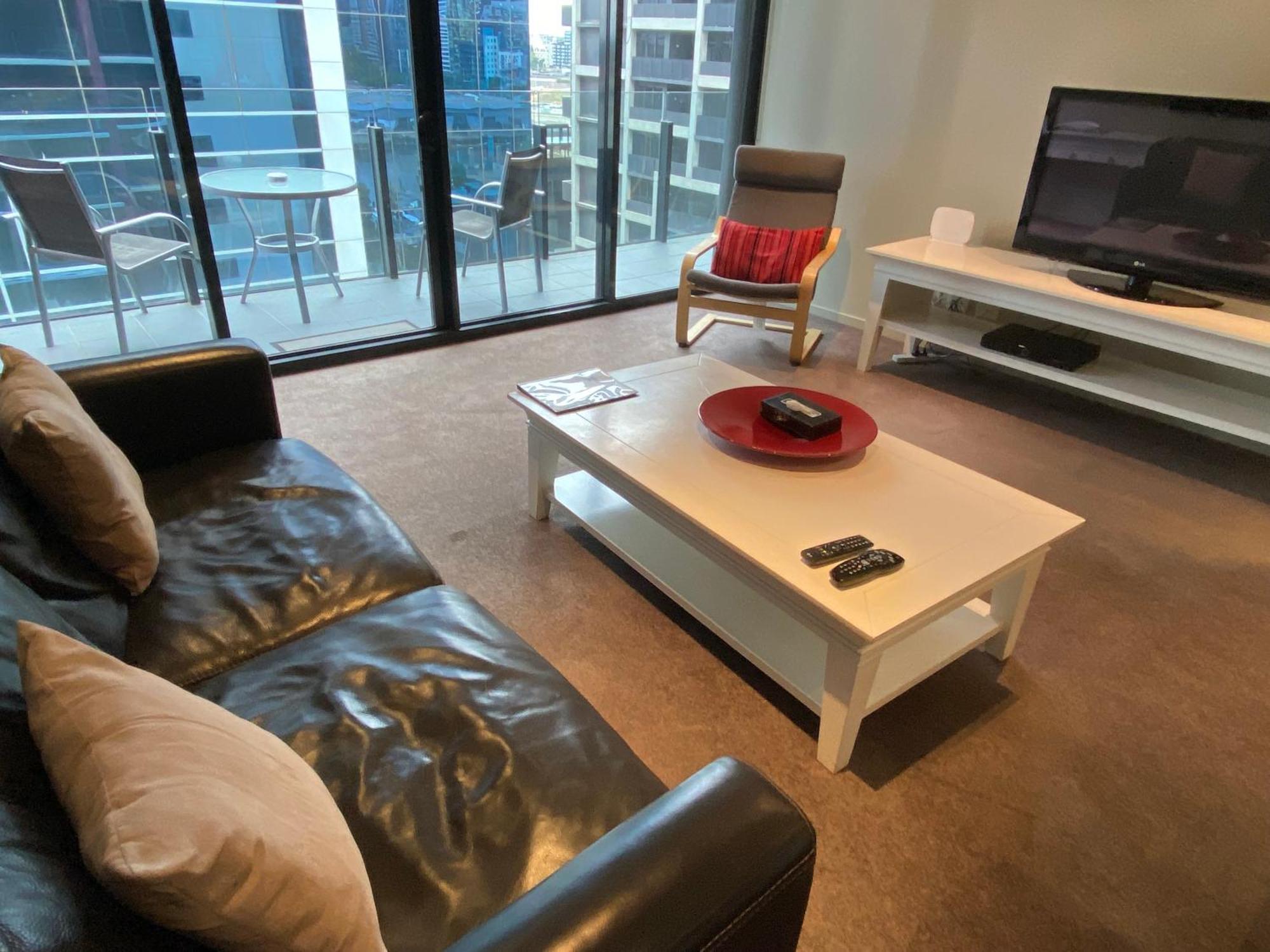 Akom At Docklands Melbourne Bagian luar foto